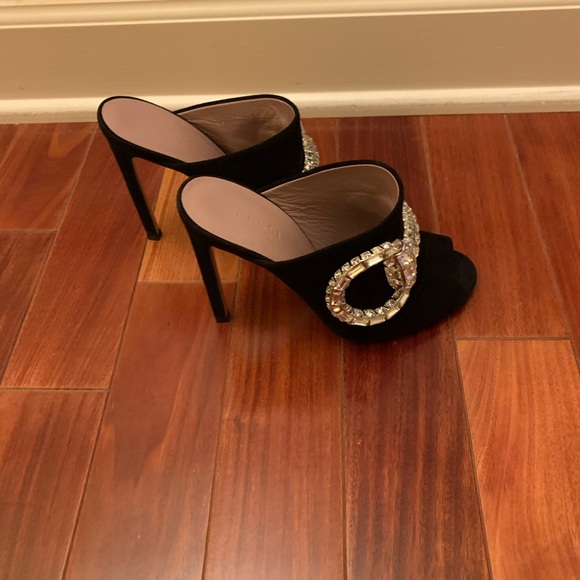 Authentic Gucci Hasler Horsebit Accent Suede Mules in Black, Size 7 (37) - Picture 4 of 7